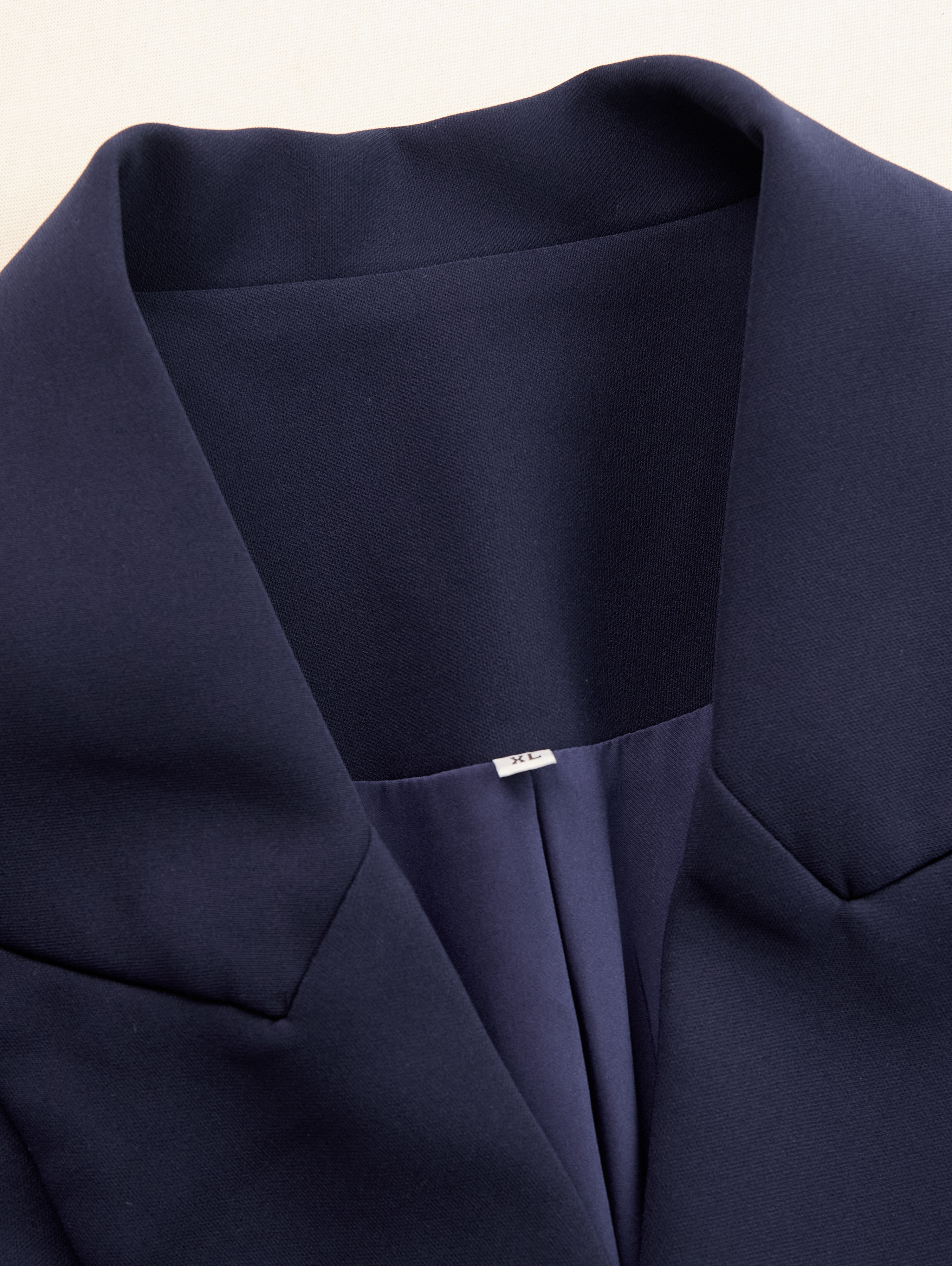 CAYETANA | VESTIDO TIPO BLAZER ENTALLADO
