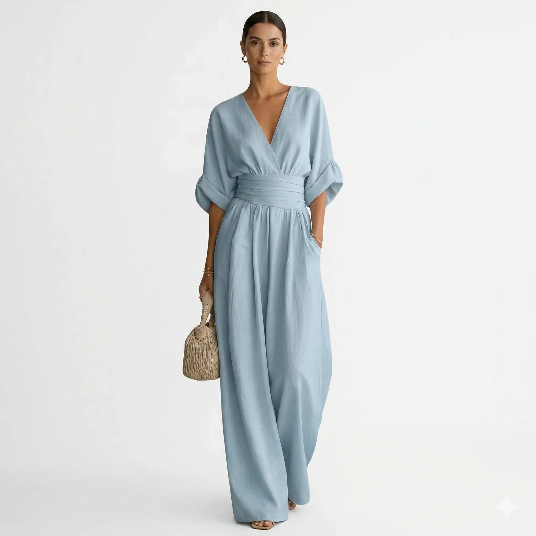 PILAR | TRAJE ELEGANTE Y SOTISFICADO
