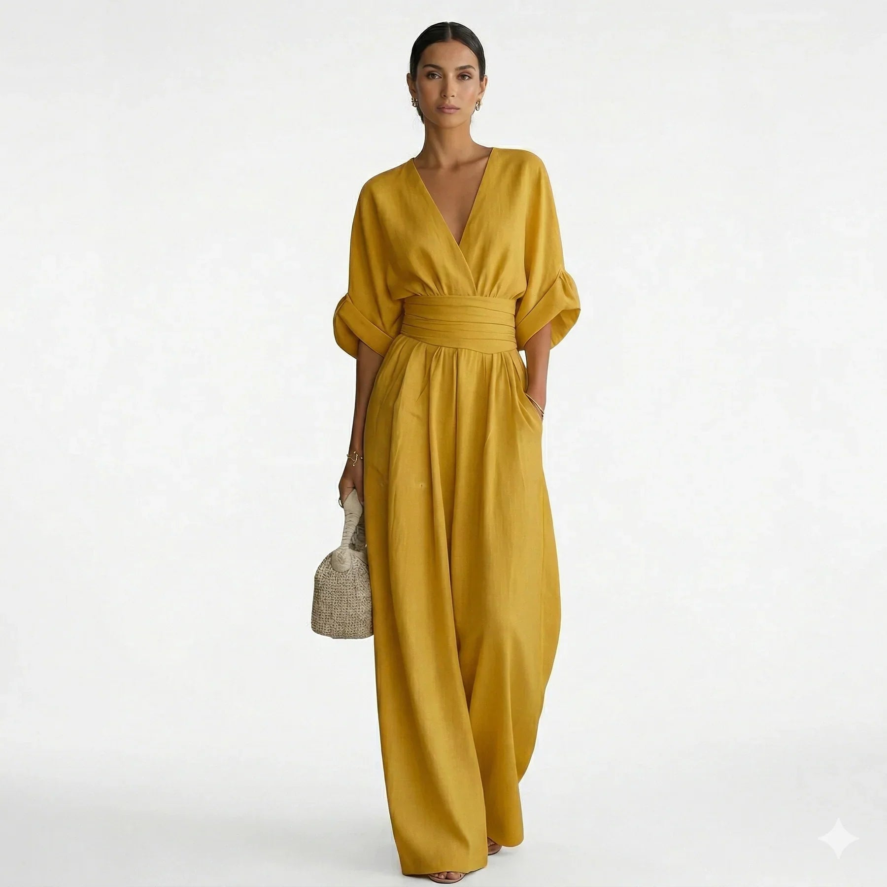 PILAR | TRAJE ELEGANTE Y SOTISFICADO