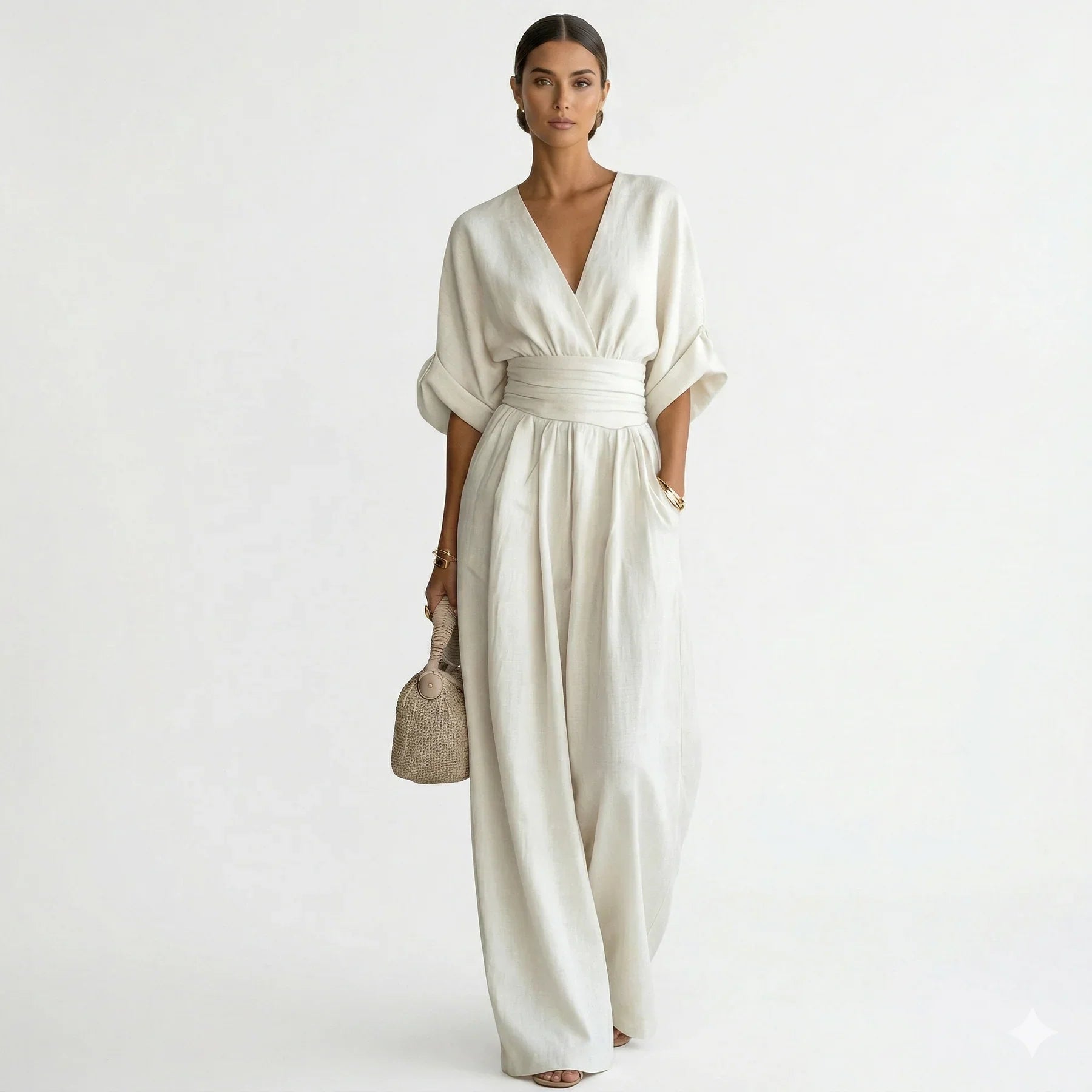 PILAR | TRAJE ELEGANTE Y SOTISFICADO