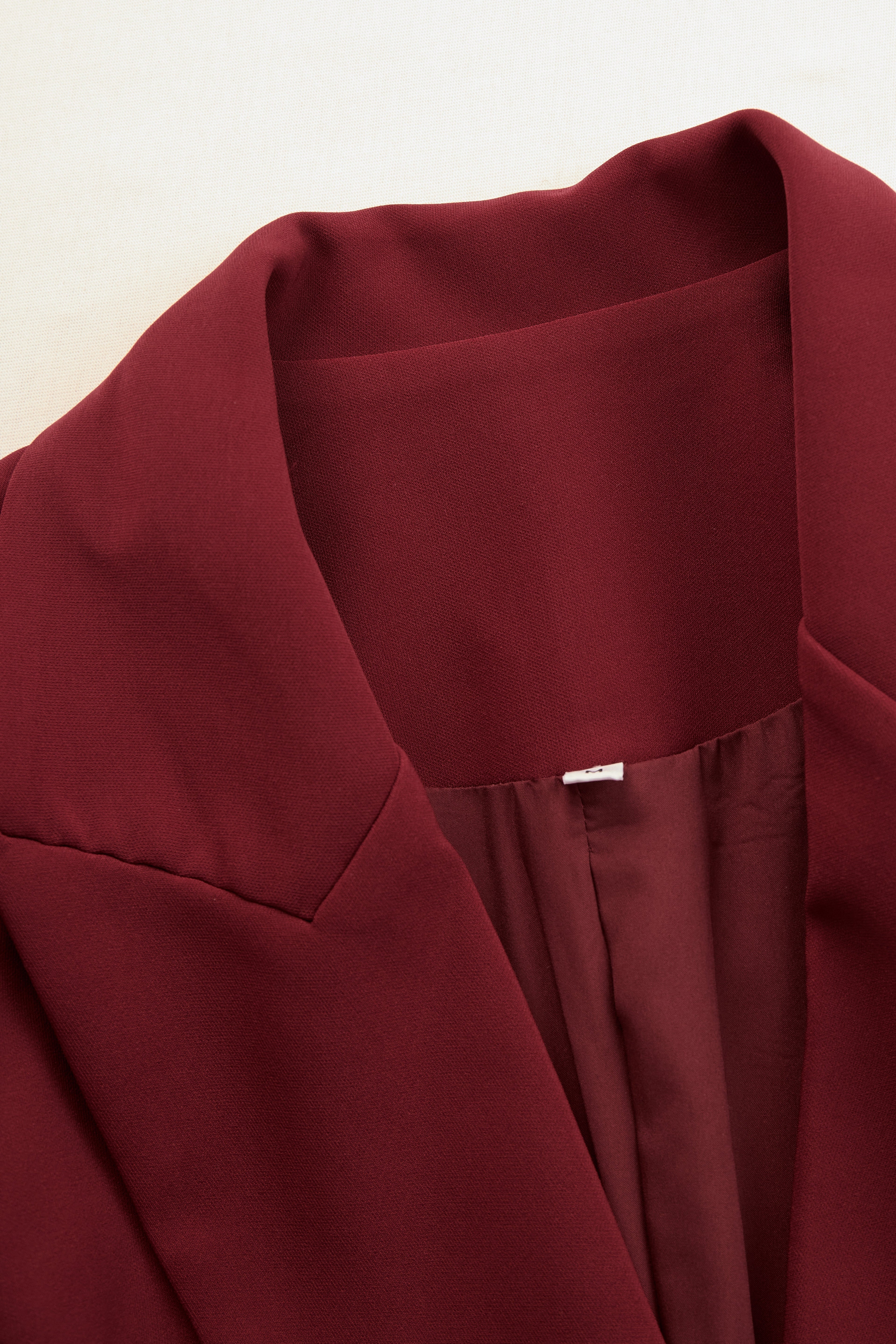 CAYETANA | VESTIDO TIPO BLAZER ENTALLADO