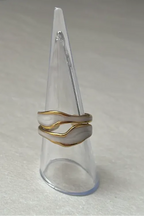 ARIA | ANILLO CON CONTORNO DORADO