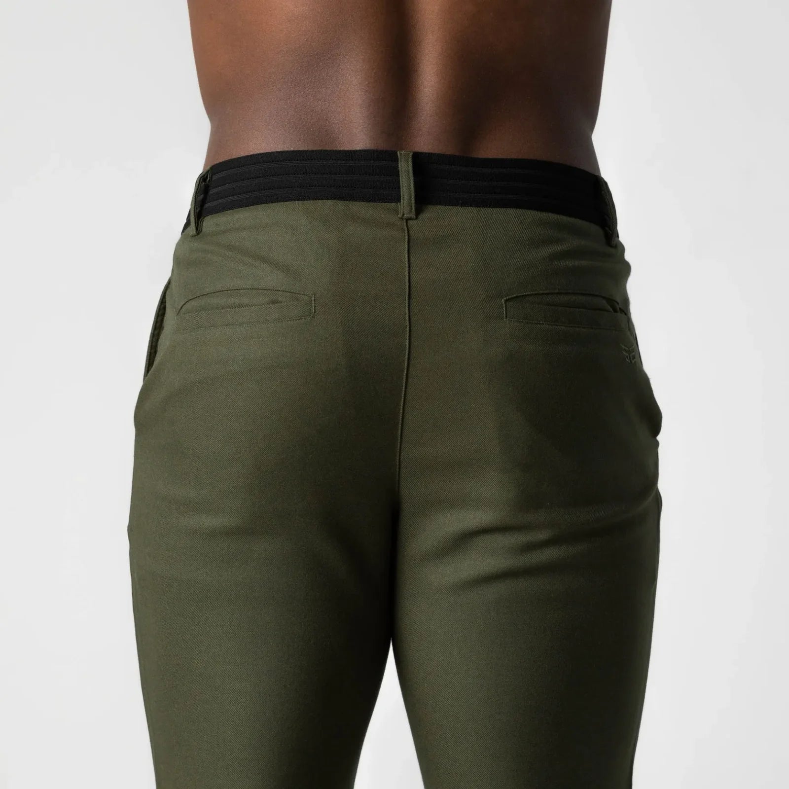 ÍKER | CHINO ELÁSTICO PREMIUM