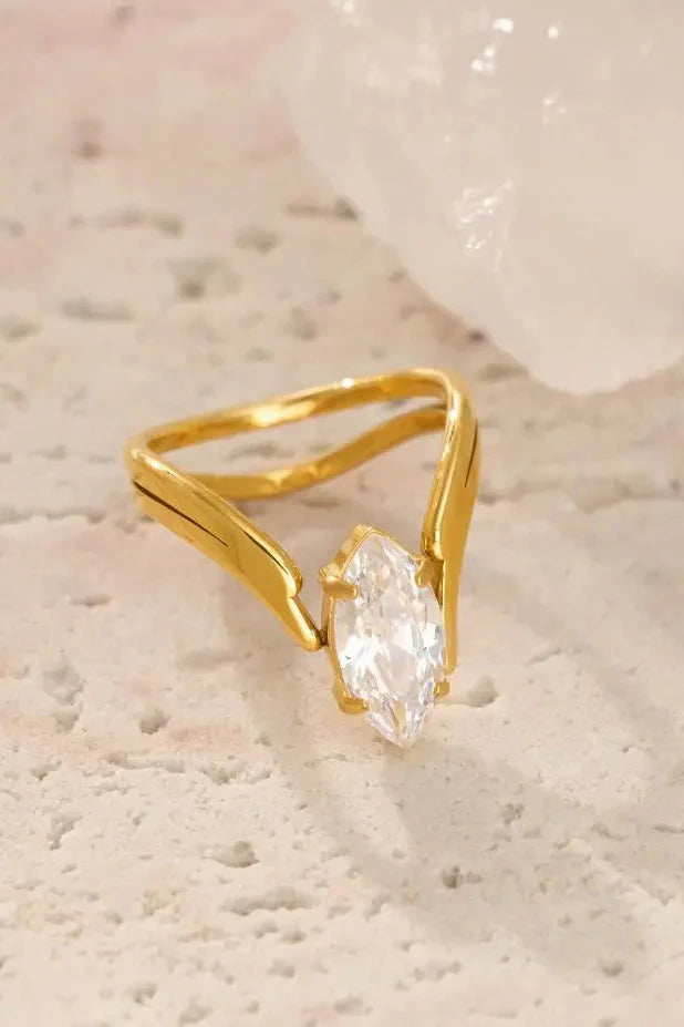 CLEO | ANILLO CON BRILLO MARQUISE