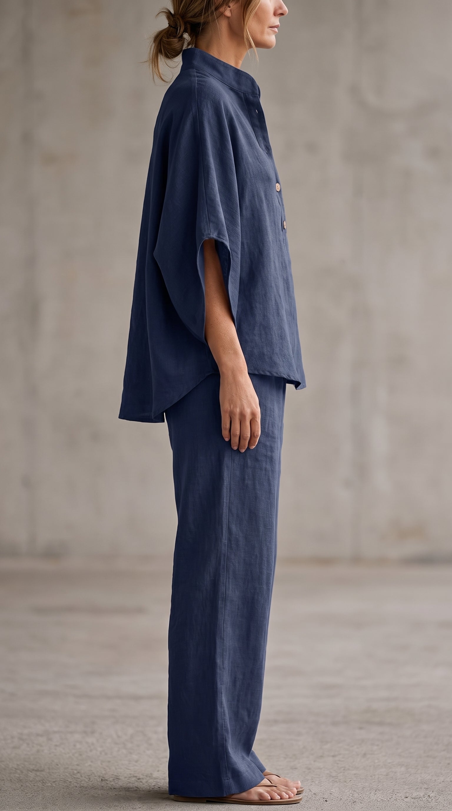 MARIBEL | TRAJE DE LINO CON MANGAS MURCIÉLAGO Y PANTALÓN DE PIERNA ANCHA