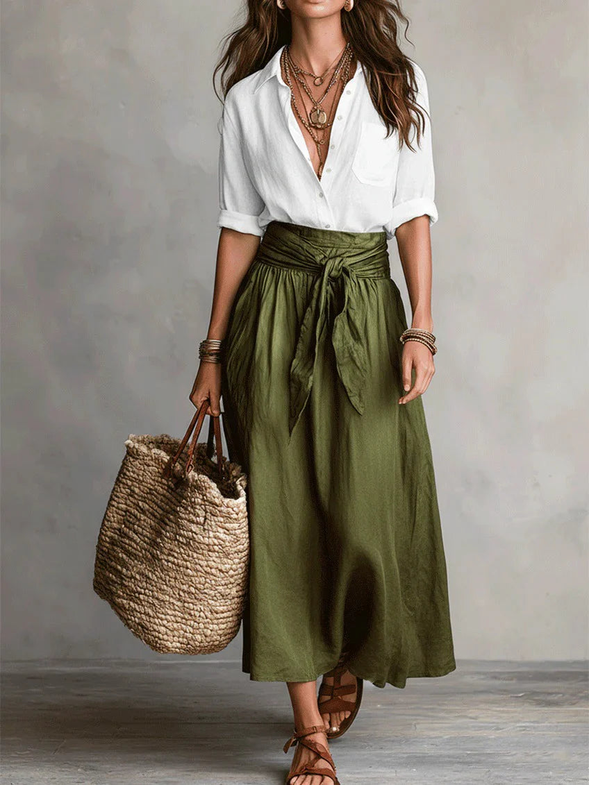 VERA | CONJUNTO DE DOS PIEZAS: CAMISETA NEGRA Y FALDA MIDI VERDE OLIVA