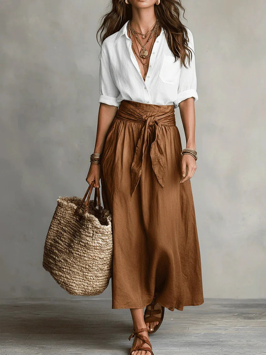 VERA | CONJUNTO DE DOS PIEZAS: CAMISETA NEGRA Y FALDA MIDI VERDE OLIVA