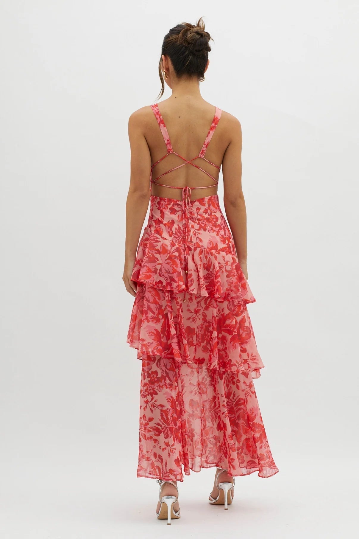 LISA | VESTIDO LARGO CON VOLANTES FLORALES