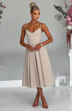 MACARENA | ELEGANTE VESTIDO MIDI ESTILO CORSÉ